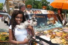2006_ArtCar_3_Parade 255 